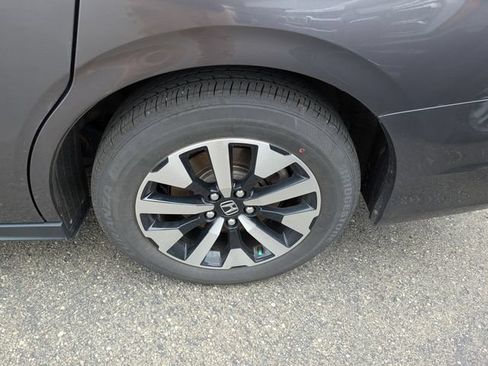 Used 2026 Honda Odyssey EX-L image 5