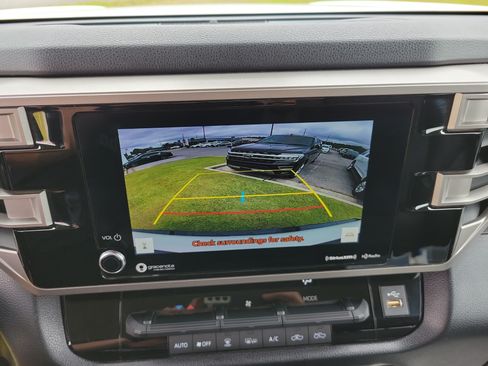 Used 2023 Toyota Tundra SR5 AWD/4WD image 16