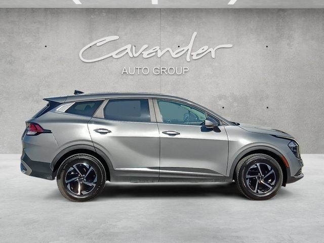 Used 2023 Kia Sportage LX AWD/4WD image 17