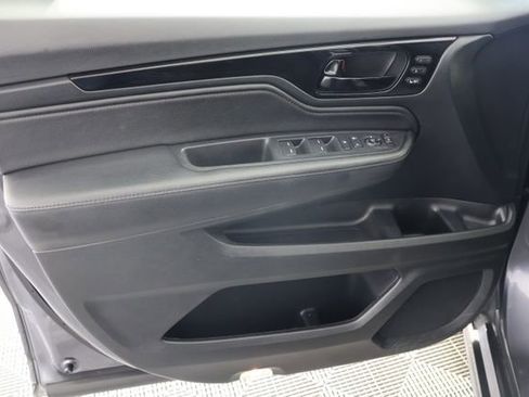 Used 2024 Honda Odyssey Touring image 28