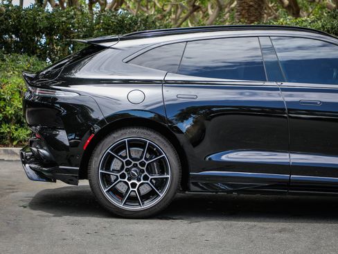 Used 2023 Aston Martin DBX 707 AWD/4WD image 32