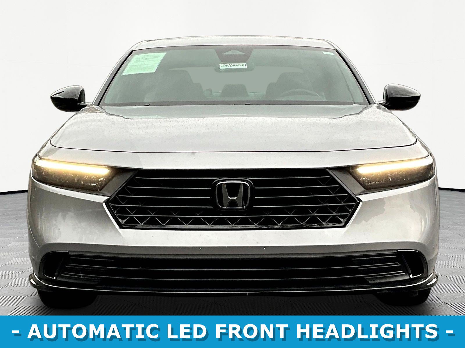 Used 2024 Honda Accord Sport image 2