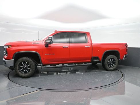 Used 2024 Chevrolet Silverado 2500 LTZ w/ LTZ Premium Package image 48