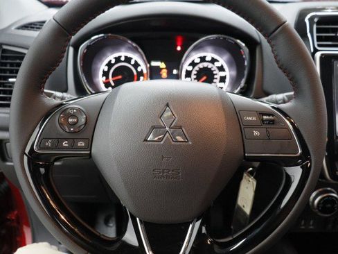 New 2026 Mitsubishi Outlander Sport LE AWD/4WD image 8