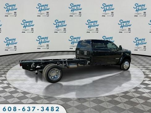 New 2026 RAM 5500 4x4 Crew Cab w/ Laramie Trim Package image 4