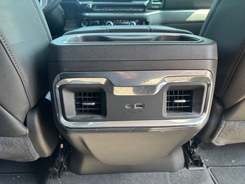 Used 2025 GMC Sierra 1500 SLT w/ SLT Premium Package AWD/4WD image 18