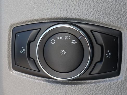 Used 2024 Ford E-350 and Econoline 350 Super Duty w/ Power Windows & Locks Group RWD image 23