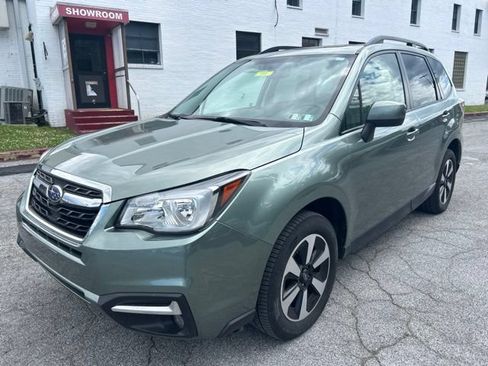 Used 2017 Subaru Forester 2.5i Premium AWD/4WD image 8