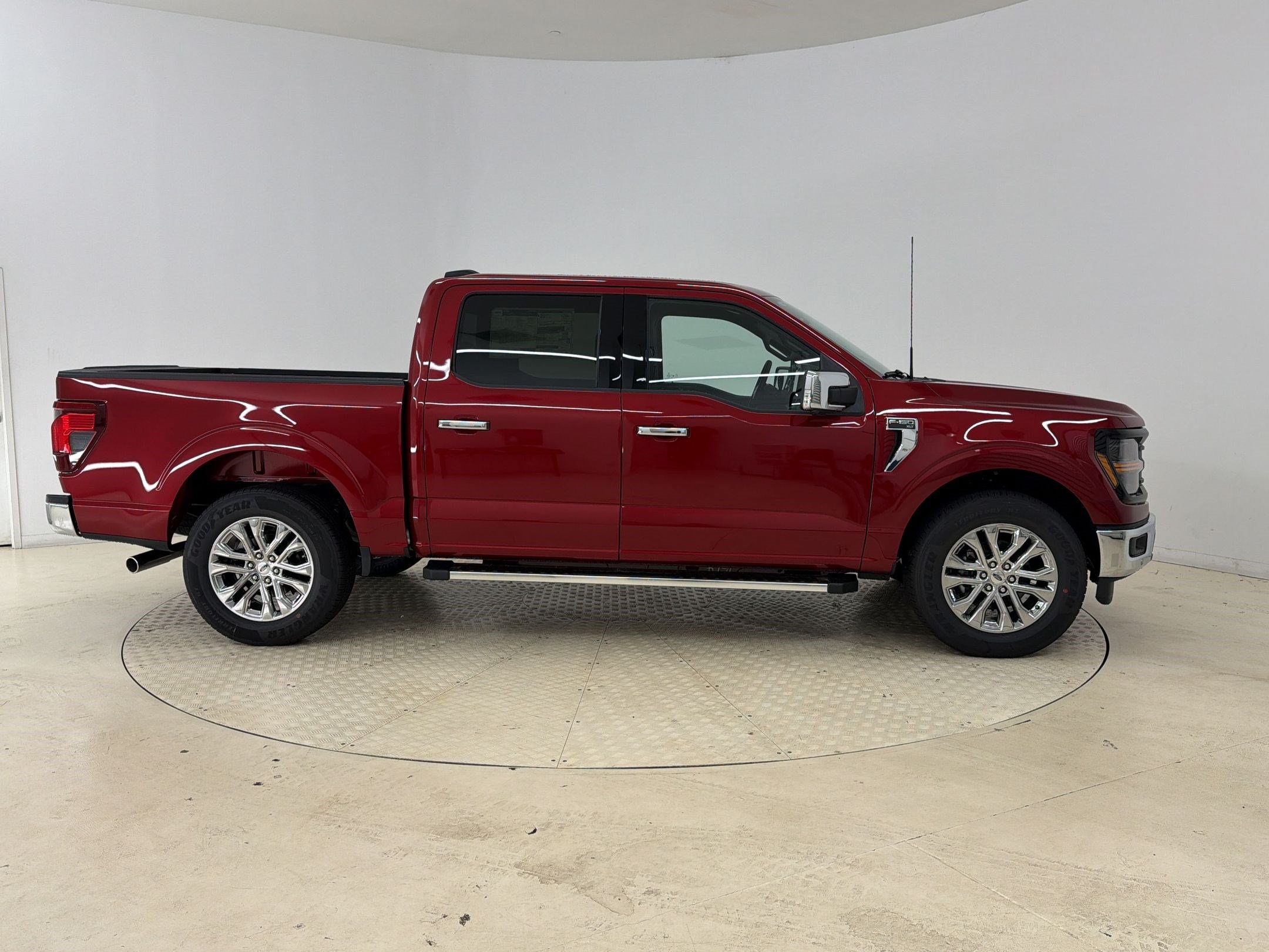 New 2026 Ford F150 XLT w/ Equipment Group 302A MID RWD image 8