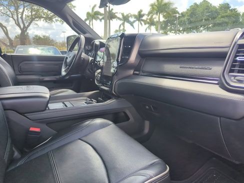 Used 2024 RAM 3500 Limited image 21