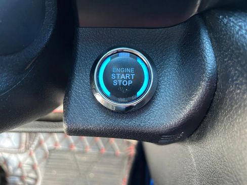 Used 2012 Toyota Camry SE FWD image 27
