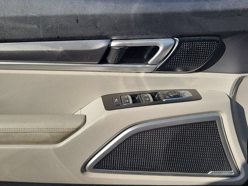 Used 2020 Kia Telluride S FWD image 14