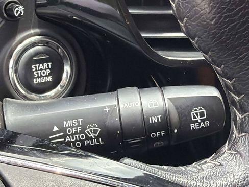 Used 2020 Mitsubishi Outlander SEL FWD image 27