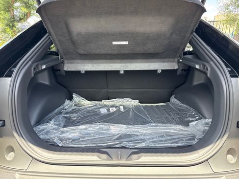 New 2026 Toyota C-HR AWD/4WD image 12