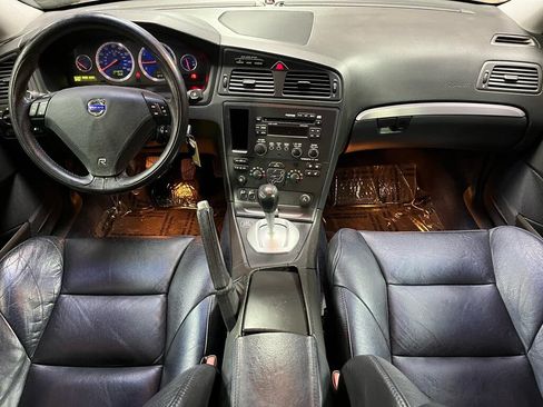Used 2004 Volvo S60 R AWD/4WD image 9