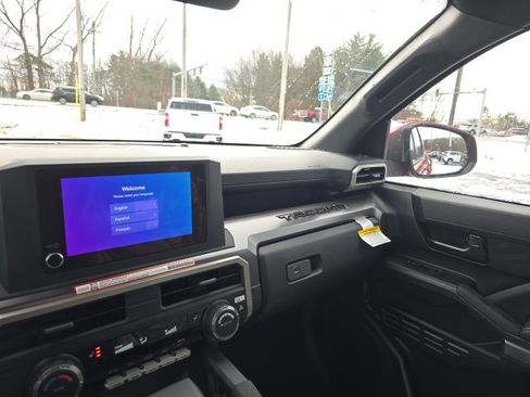 New 2026 Toyota Tacoma SR5 image 11