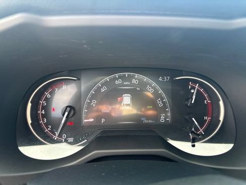 Used 2023 Toyota RAV4 XLE w/ Convenience Package AWD/4WD image 16
