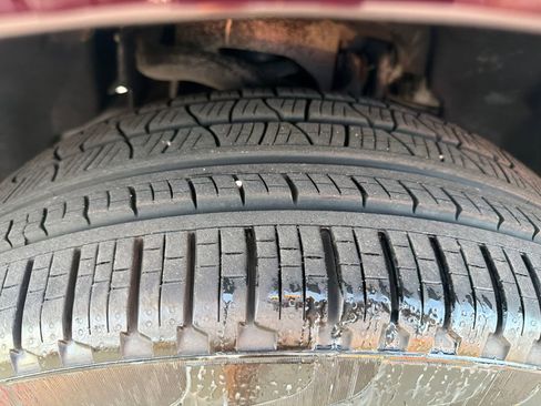 Used 2024 Ford Expedition Limited RWD image 10