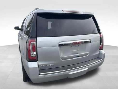 Used 2020 GMC Yukon Denali w/ Denali Ultimate Package image 18