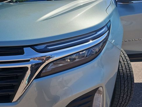 Used 2022 Chevrolet Equinox LT FWD image 29
