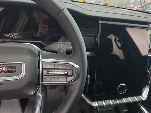 New 2026 GMC Acadia Elevation w/ LPO, Floor Liner Package image 21