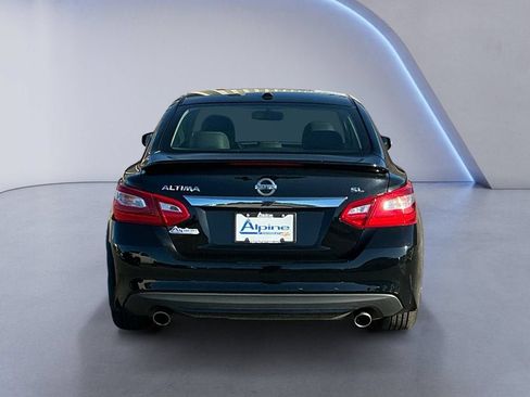 Used 2016 Nissan Altima 2.5 SL w/ 2.5 Technology w/LED Package FWD image 4