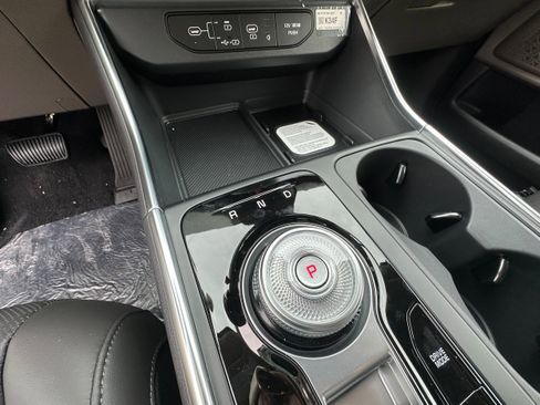 New 2026 Kia Carnival EX image 39