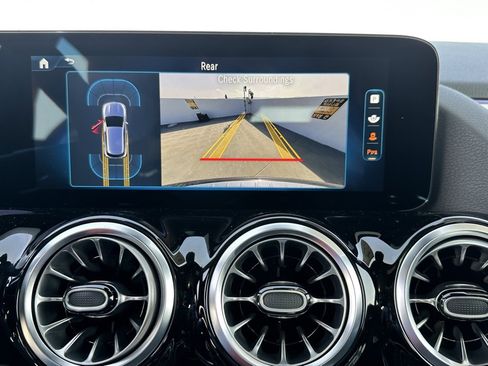 New 2025 Mercedes-Benz GLA 35 AMG 4MATIC image 21