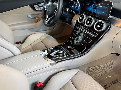 Used 2020 Mercedes-Benz C 300 Cabriolet image 19