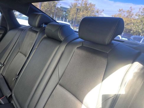 Used 2019 Honda Accord Sport image 17