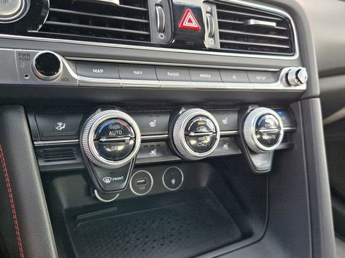 Certified 2023 Genesis G70 2.0T w/ Sport Prestige Package RWD image 20