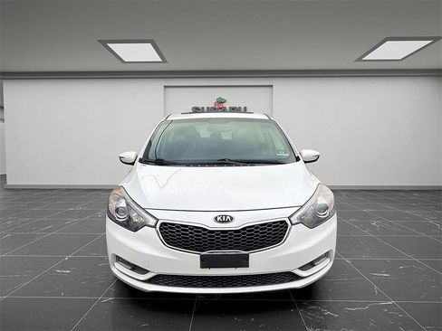 Used 2015 Kia Forte EX w/ EX Premium Package image 5