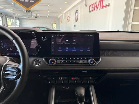 Certified 2025 Chevrolet Colorado ZR2 AWD/4WD image 18