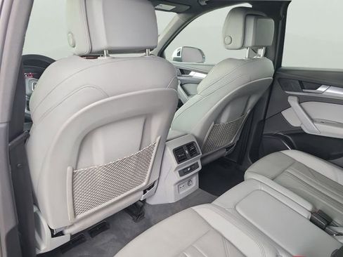 Used 2025 Audi Q5 2.0T Premium image 17
