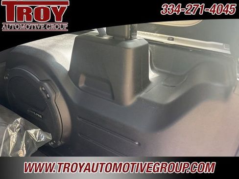 Used 2019 Jeep Wrangler Unlimited Sahara w/ Quick Order Package 24M Moab image 29