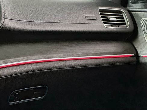 Used 2024 Mercedes-Benz GLE 450 4MATIC image 15