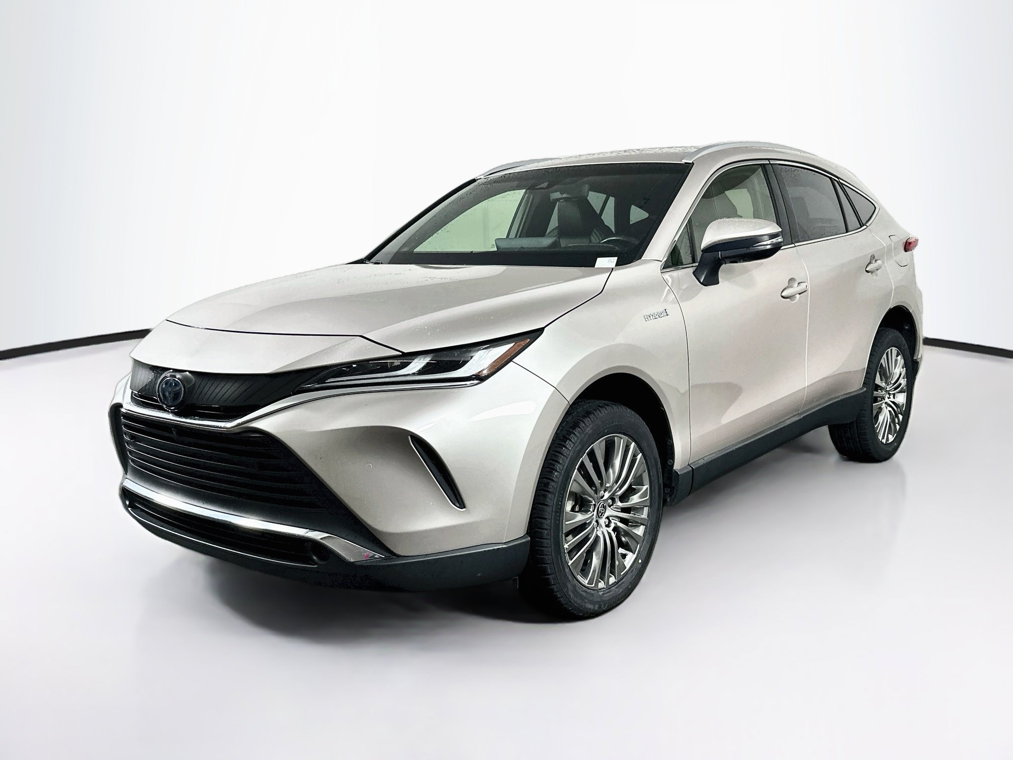 Used 2021 Toyota Venza Limited AWD/4WD image 3