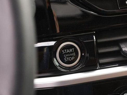 Used 2024 Nissan Pathfinder Platinum w/ Cargo Package image 19