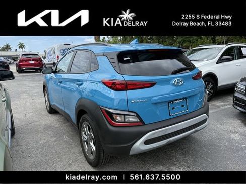 Used 2023 Hyundai Kona SEL w/ Convenience Package FWD image 3