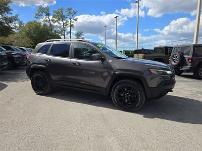Certified 2019 Jeep Cherokee Trailhawk w/ Comfort/Convenience Group