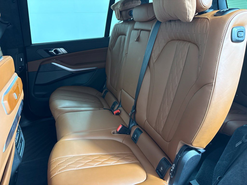 Certified 2024 BMW X7 M60i w/ Executive Package AWD/4WD image 29