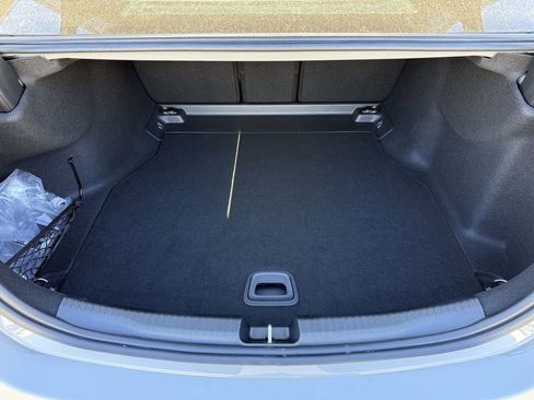 Certified 2025 Mercedes-Benz C 300 4MATIC Sedan image 15