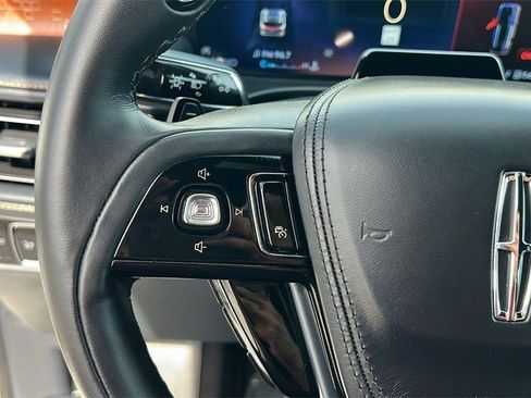 Used 2025 Lincoln Aviator Black Label w/ Black Label Special Edition image 22