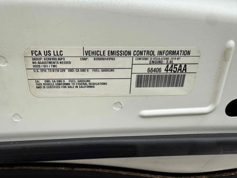 Used 2019 Dodge Charger SXT image 58