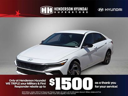 New 2025 Hyundai Elantra SEL