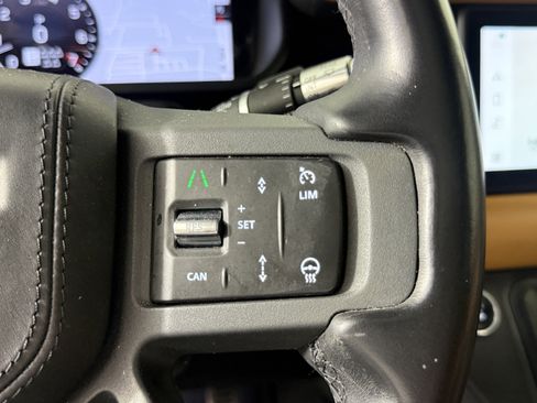 Used 2020 Land Rover Defender 110 X image 19