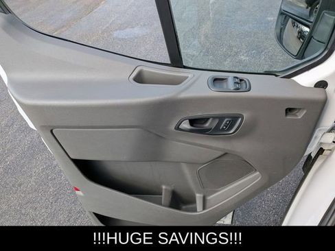 Used 2024 Ford Transit 250 Low Roof w/ Exterior Upgrade Package image 15