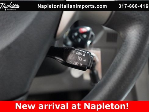 Used 2013 Toyota Corolla LE image 21