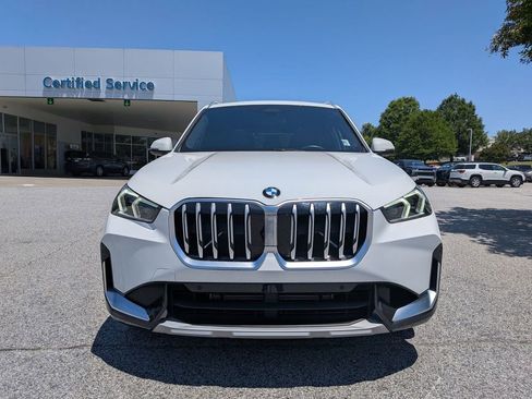 Used 2025 BMW X1 xDrive28i w/ Convenience Package AWD/4WD image 3