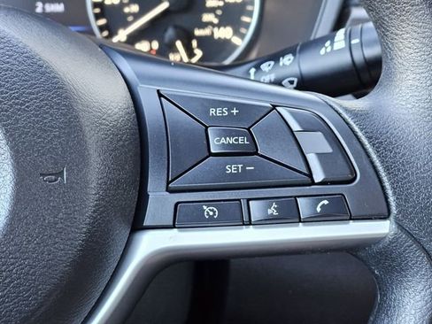 Certified 2025 Nissan Altima 2.5 SV FWD image 18